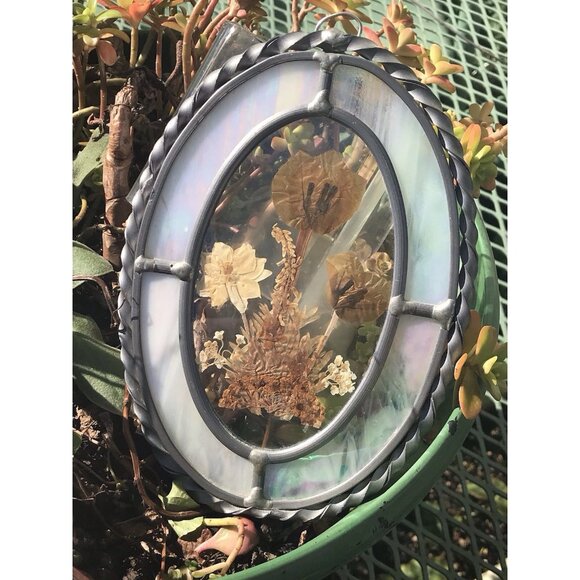 Vtg Stained Glass Pewter Frame Dried Flowers Floral Wall Hanging Sun Catcher Art - Picture 6 of 11